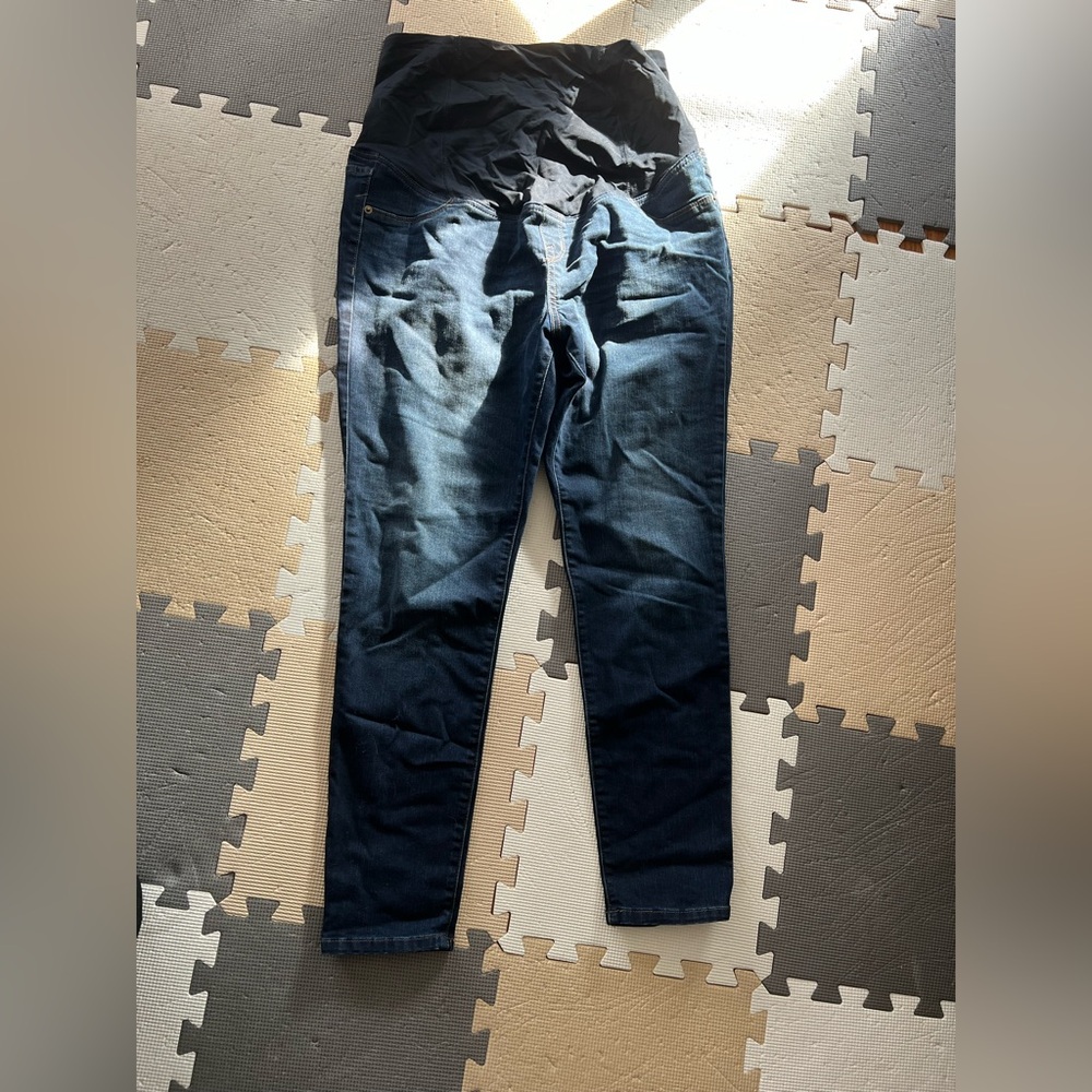 Maternity jeans